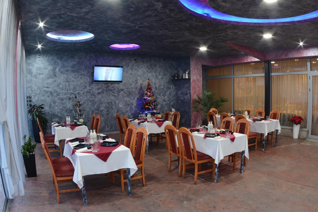 Hotel Afrodita プロヴディフ エクステリア 写真