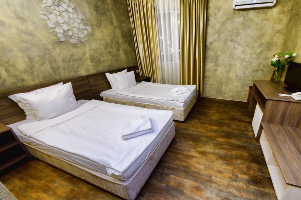 Hotel Afrodita プロヴディフ エクステリア 写真