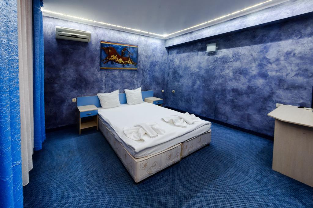 Hotel Afrodita プロヴディフ エクステリア 写真